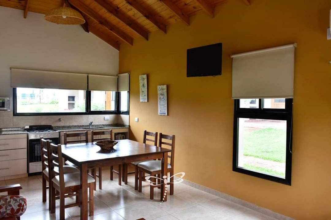 Iguape Aparts & Spa Colón Exterior foto